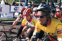 Brad Hecker (center) at the start